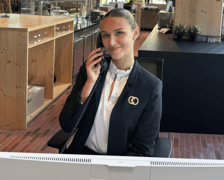 Fiche métier : Hôte d’accueil / Hôtesse d’accueil en entreprise